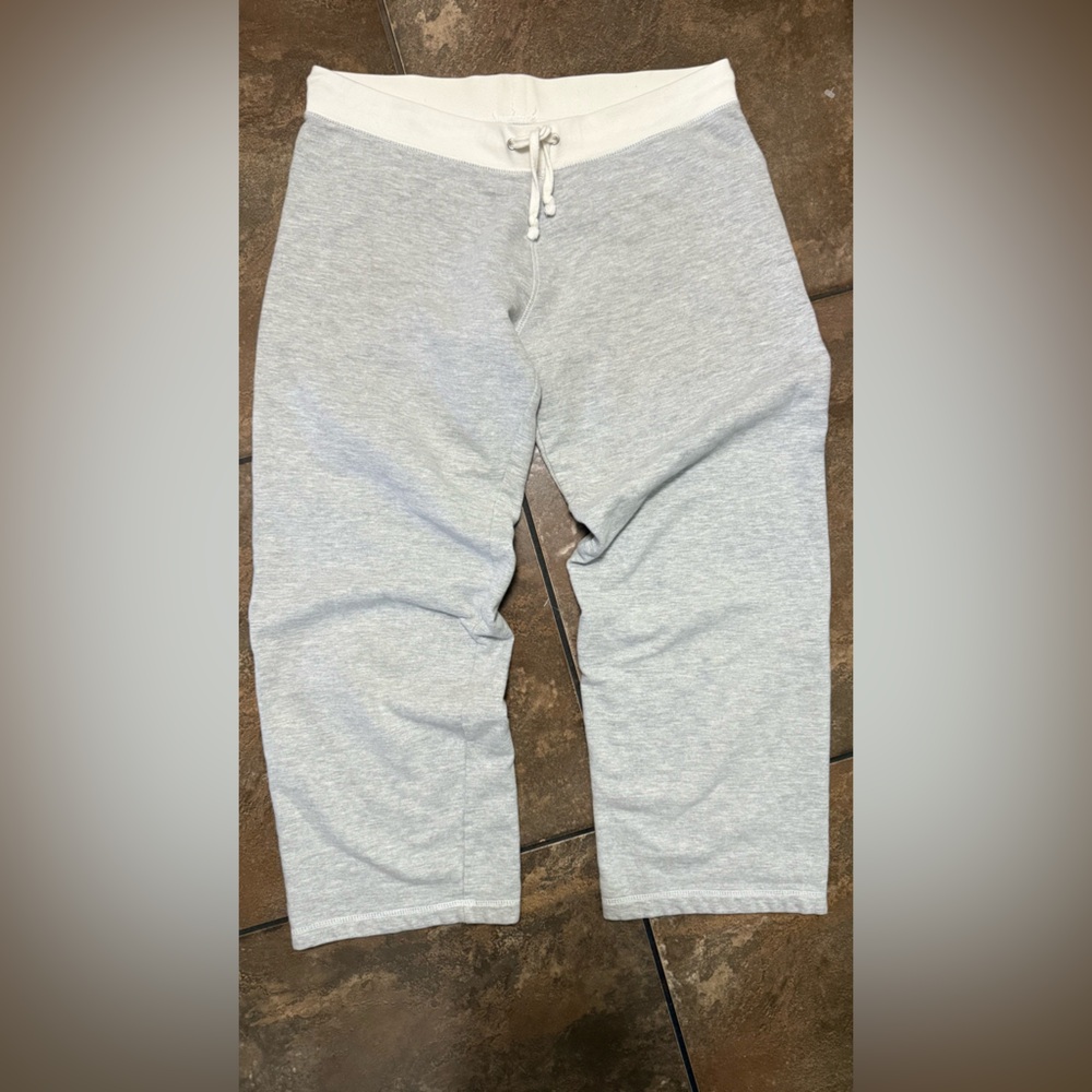 Adult women’s sweatpants
